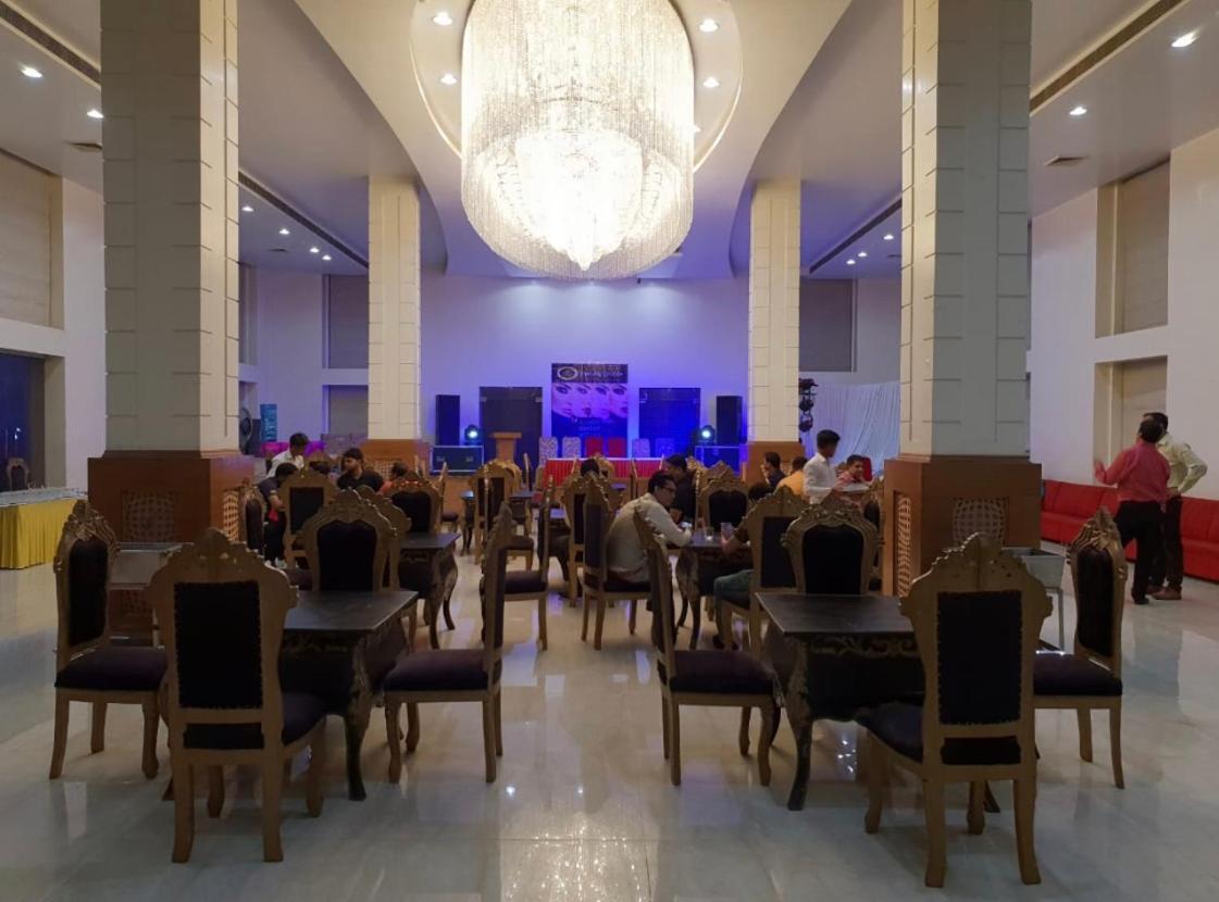 Hotel Pacific Roorkee Exterior photo